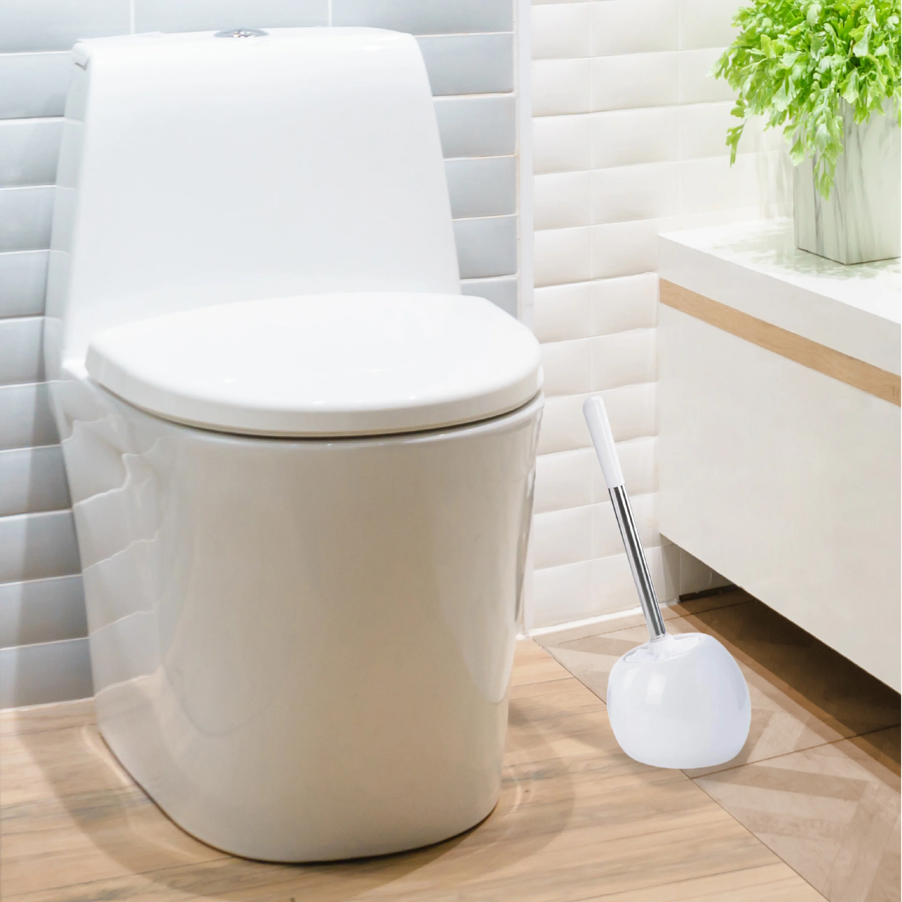 Bath Bliss Ceramic Dome Toilet Brush & Holder in White - Image 2