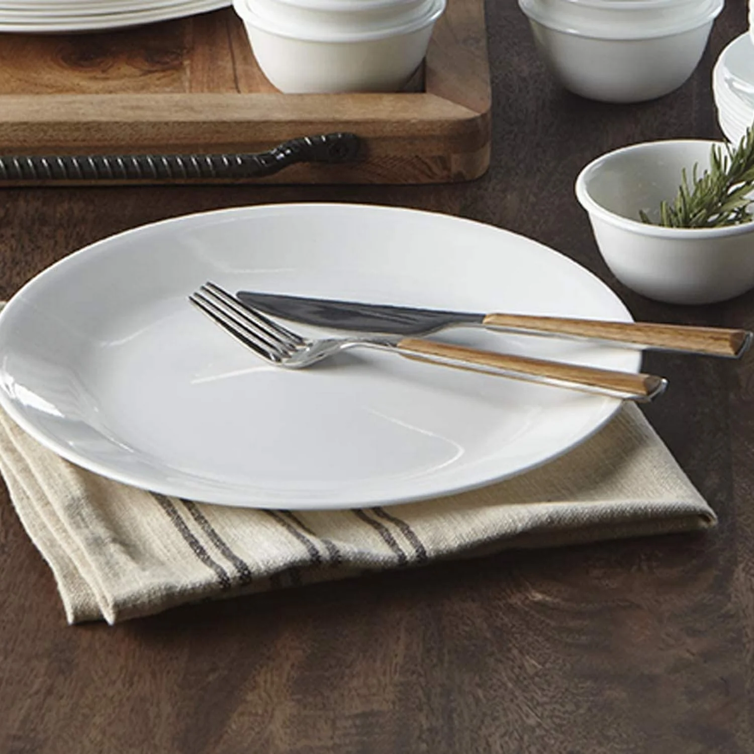 Corelle Winter Frost White Dinner Plates Set, 10-1/4-Inch, 6-Piece - Image 5