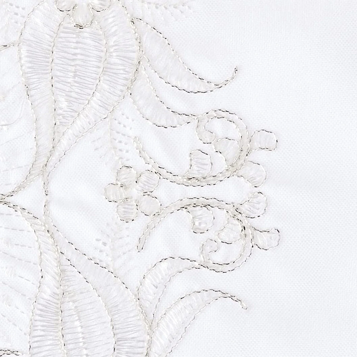 Glory Elegant Floral Embroidered Table Runner - Image 13
