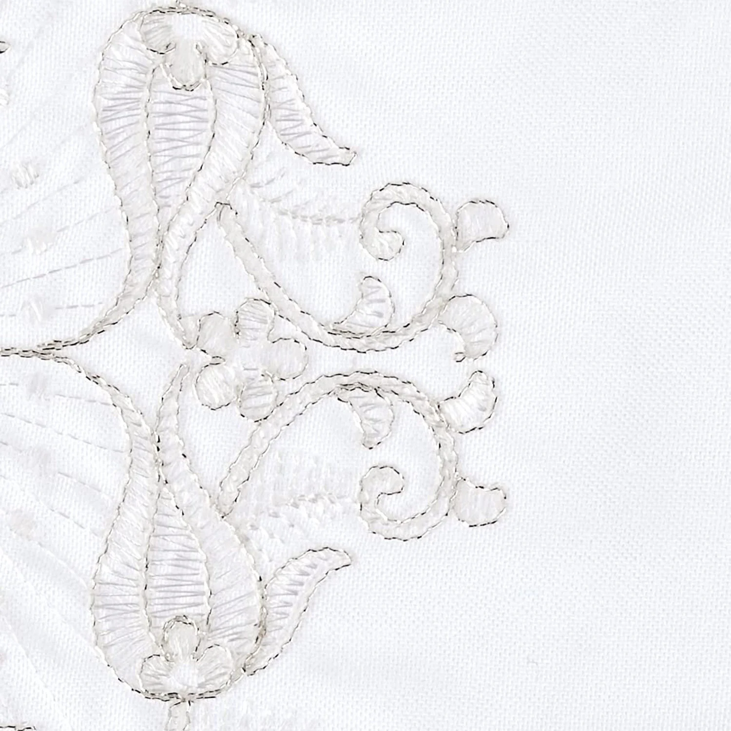 Glory Elegant Floral Embroidered Table Runner - Image 16
