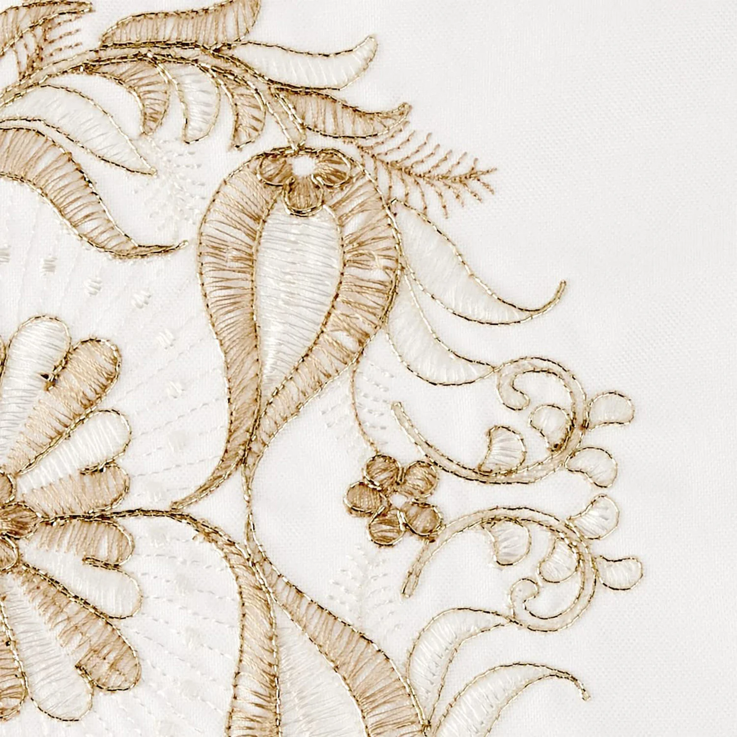 Glory Elegant Floral Embroidered Table Runner - Image 24