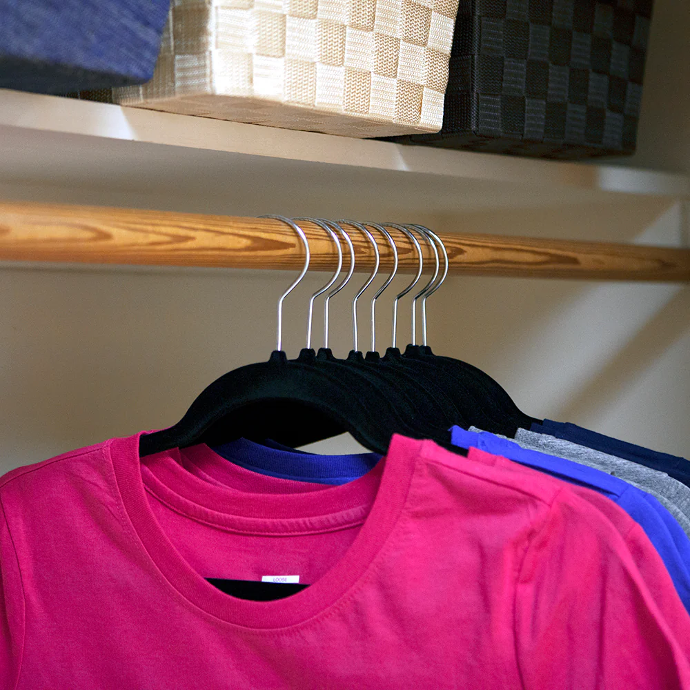 Home Basics 10-Pack Non-Slip Velvet Hangers, Black, 17.8x5x9.5 Inches - Image 6