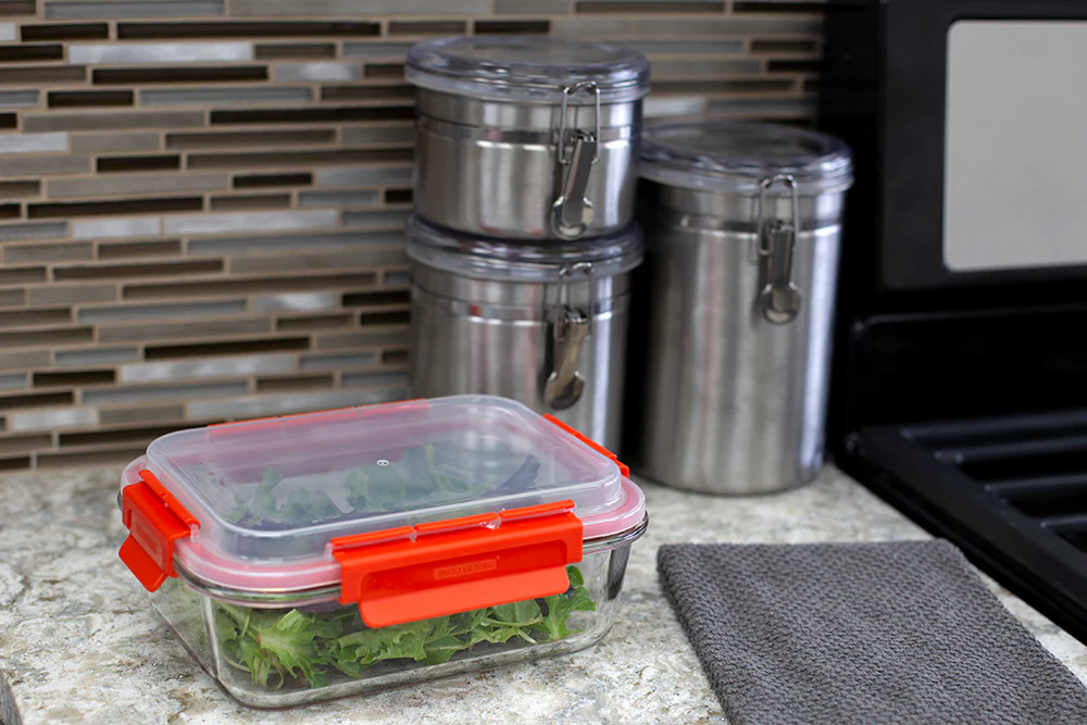 Home Basics 51 oz. Rectangle  Leak and Spill Proof  Borosilicate Glass  Food Storage Dishwasher Safe Meal Prep Storage Container with Air-tight Plastic Lid, Red - Image 3