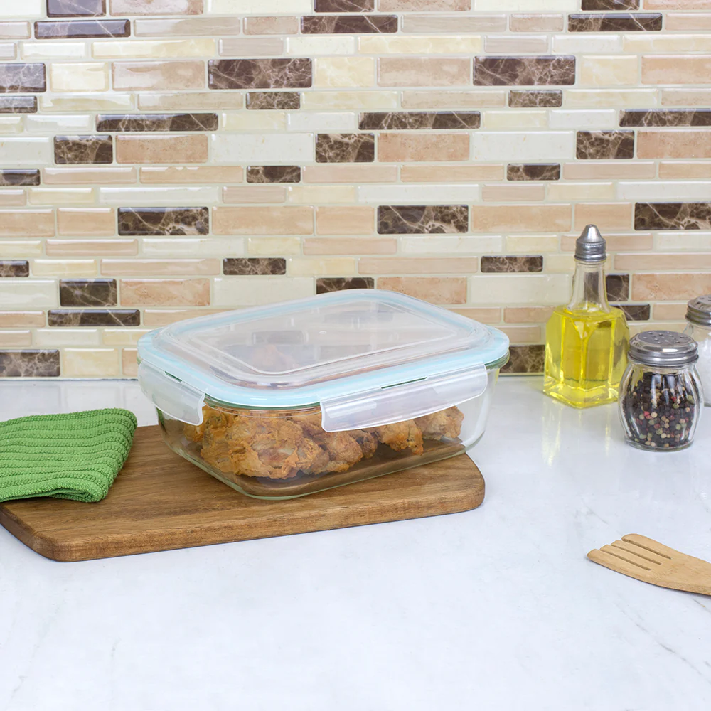 Home Basics 74 oz. Rectangle Borosilicate Glass Food Storage Container with Plastic Locking Lid - Image 4