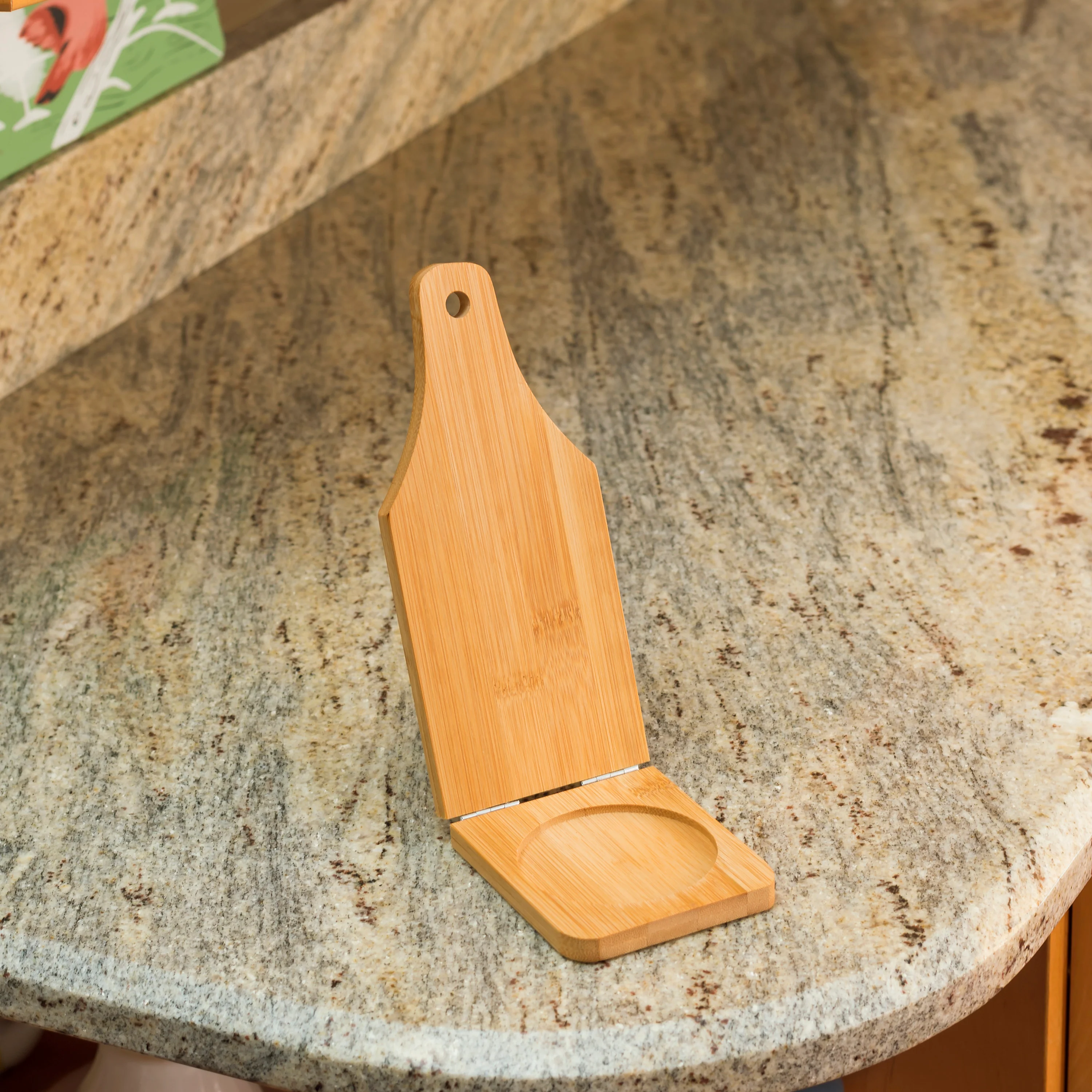 Home Basics Bamboo Tostonera Plaintain Press - Standard Size - Image 3