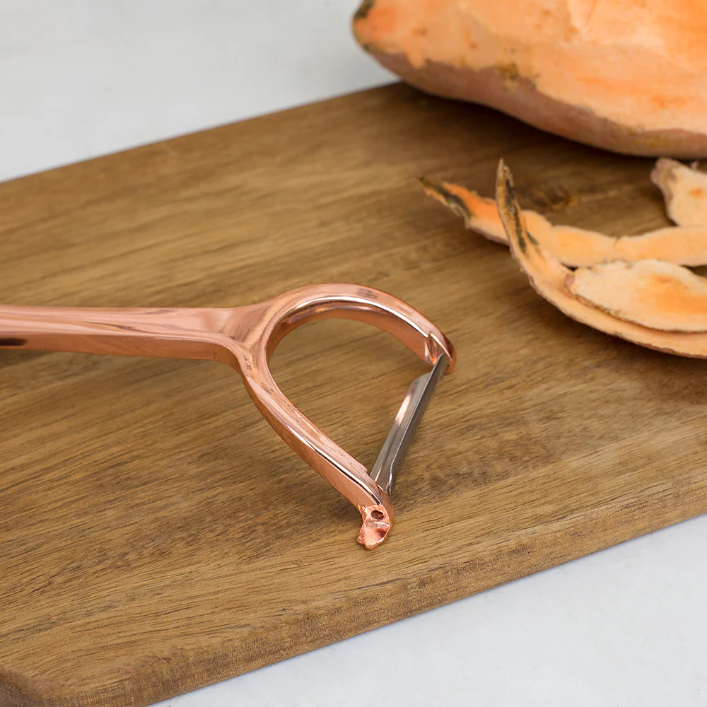 Home Basics Nova Collection Zinc Horizontal Vegetable Peeler, Rose Gold - Image 4