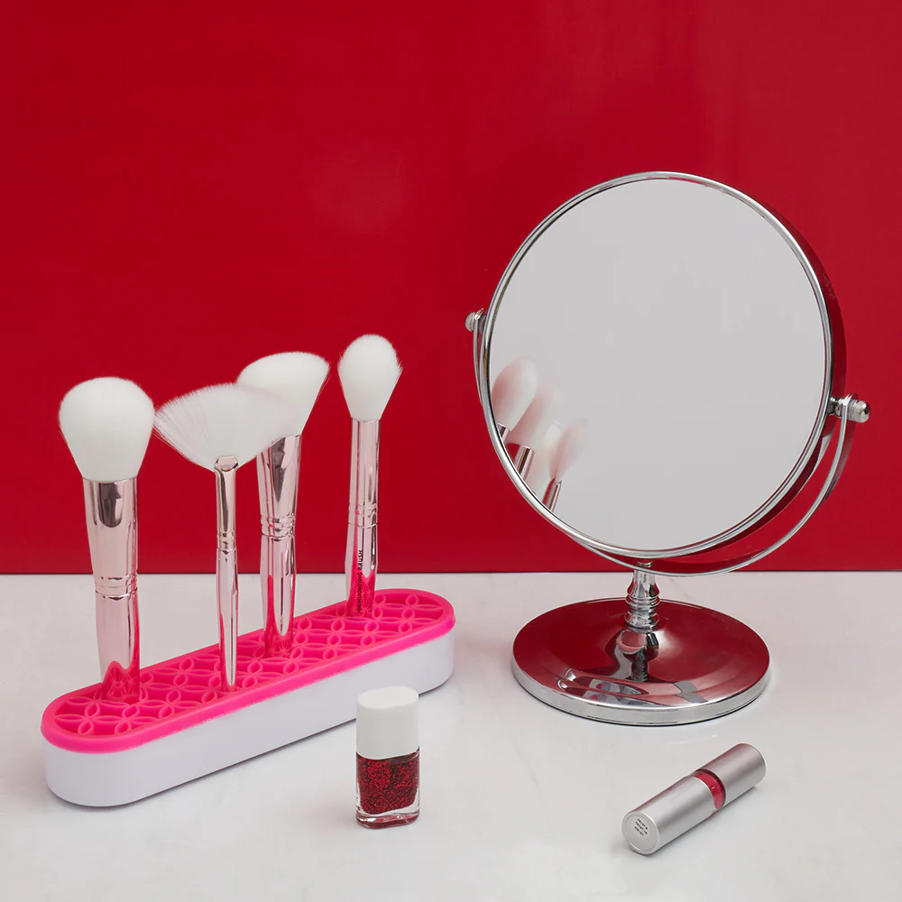 Home Basics Plastic Make Up Brush Holder - Image 4