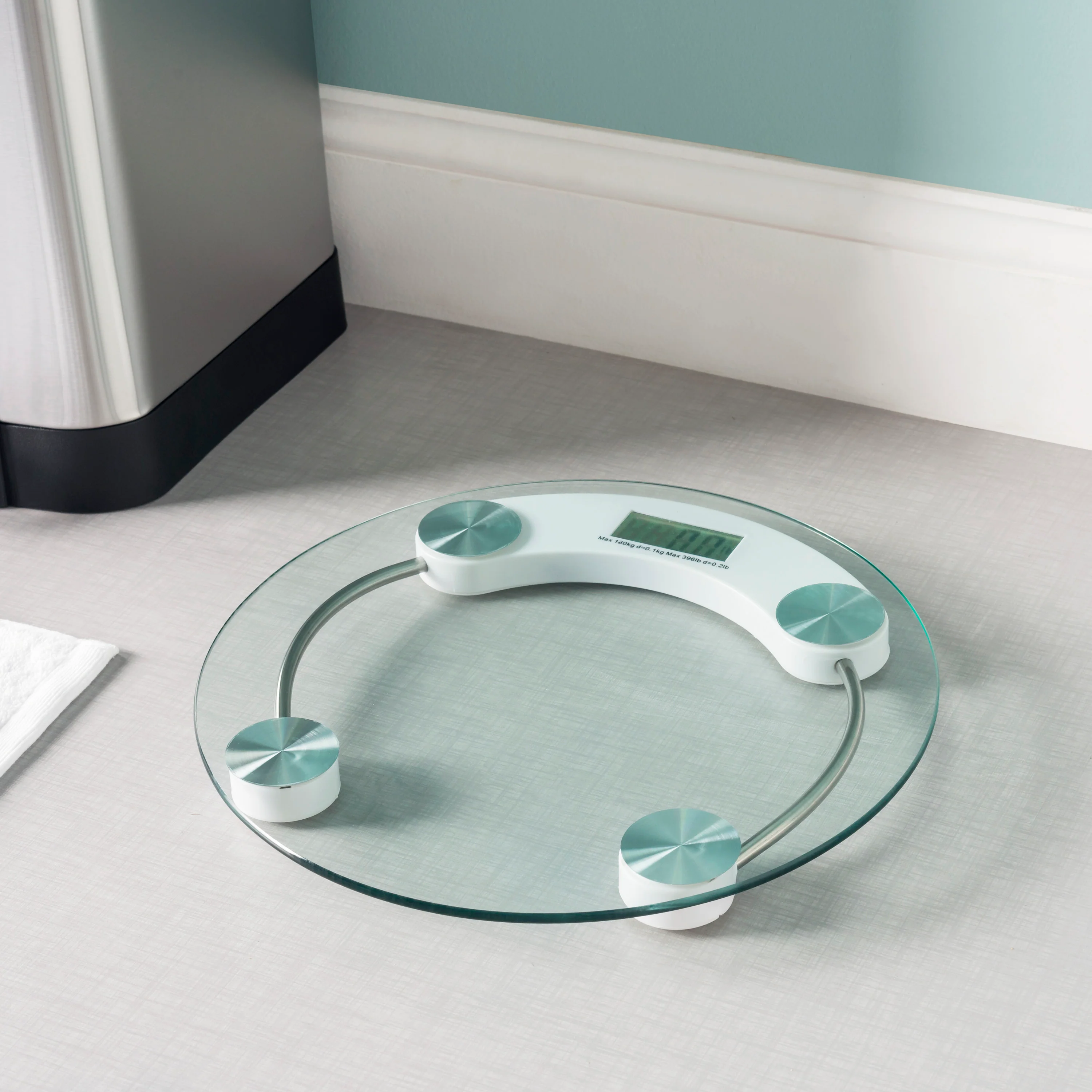Home Basics Round Digital Glass Bathroom Scale, 13X1.25 Inches - Image 4
