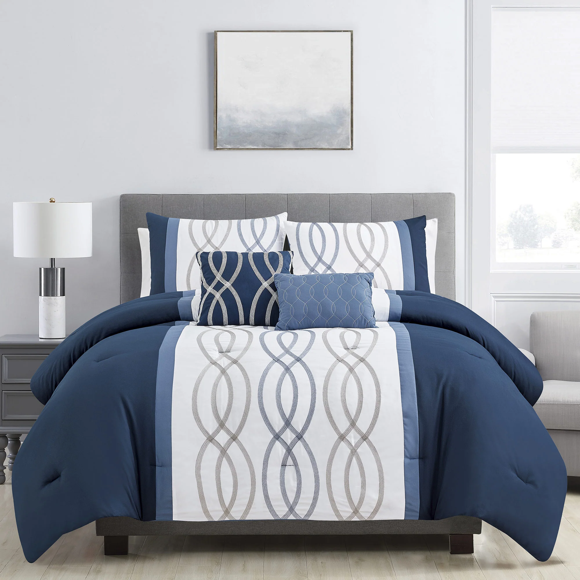 Jenny 5 Piece Luxurious Embroidered Comforter Set - Image 2