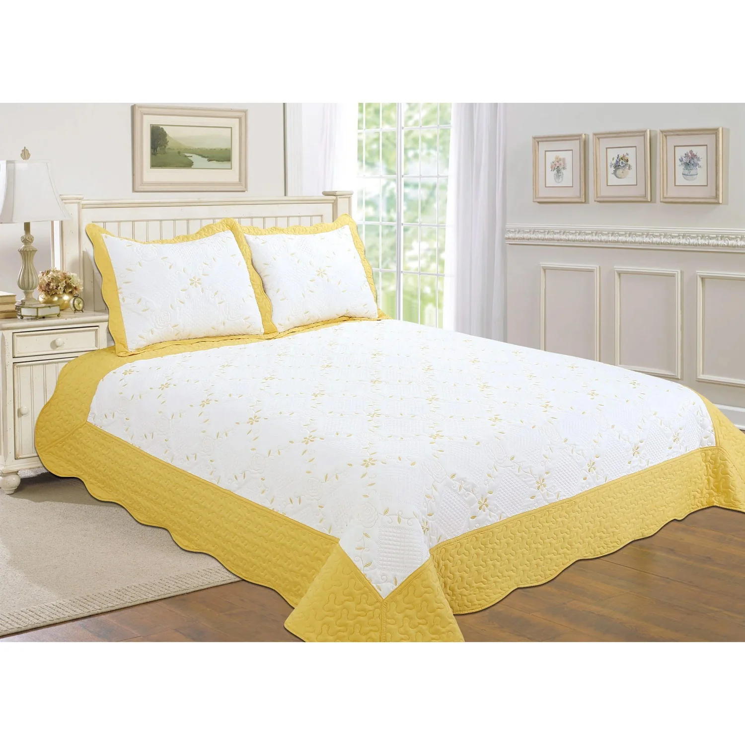 PREMIUS Reversible Quilt Set, Bordered Embroidered Floral - Image 15