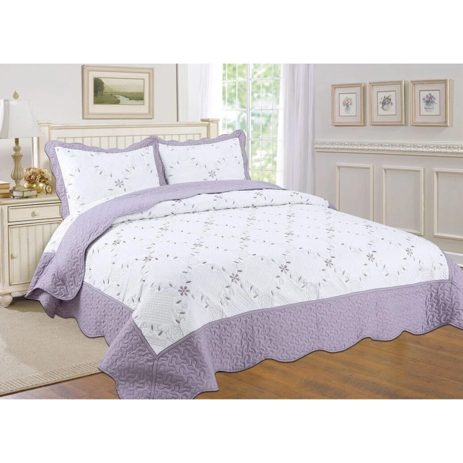 PREMIUS Reversible Quilt Set, Bordered Embroidered Floral - Image 8