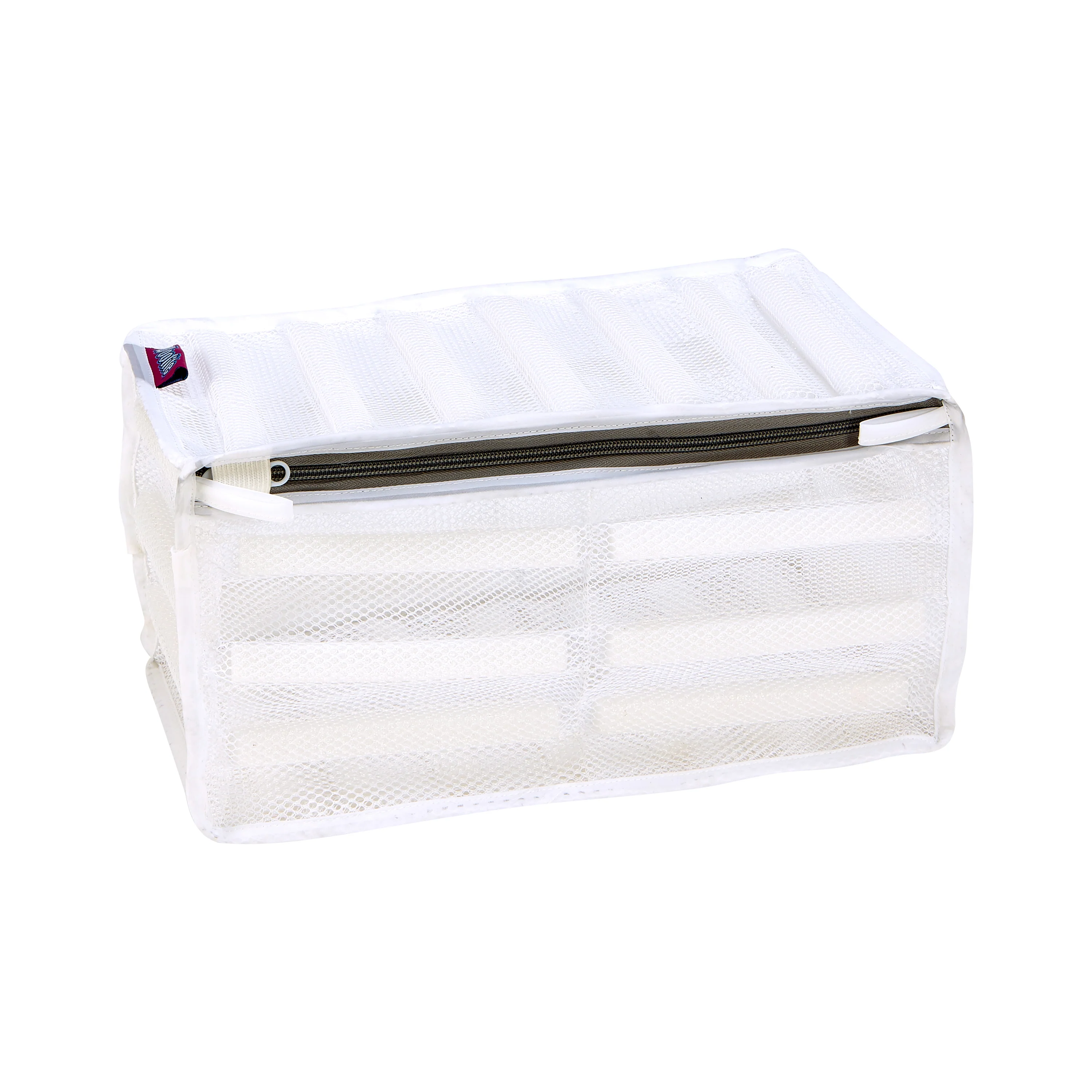 Woolite Sanitized Padded Wash Bag - Image 2
